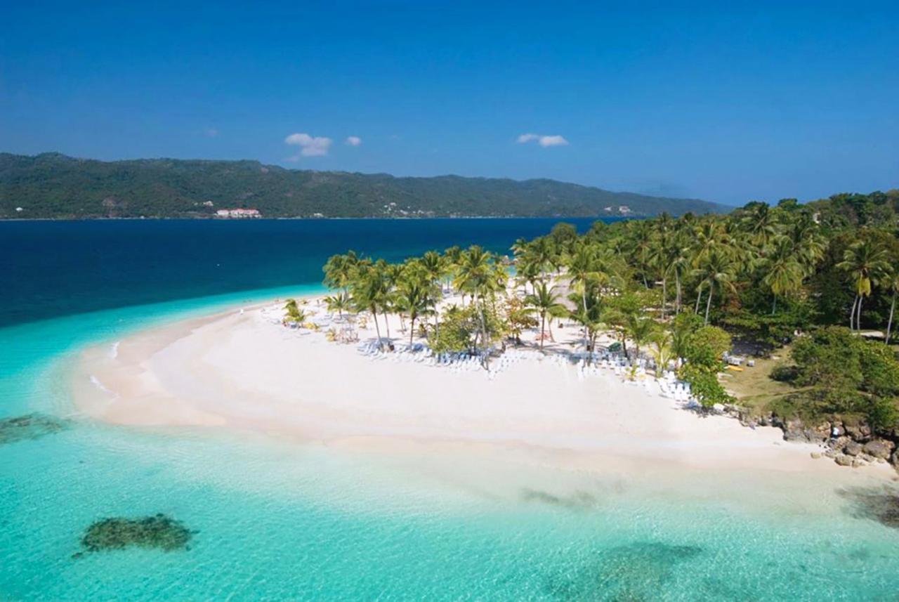 Jasmine La Playita - Ocean Front Apartment Las Galeras Exterior photo